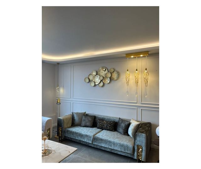 Decoratiune de perete, metalica, Ares, 135x69cm, Auriu