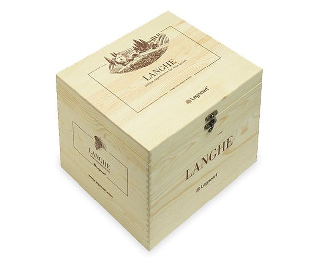 Legnoart boros dekanter ajándékkészlet, Langhe, 4 db, fúvott kristály dekanter, ólommentes, űrtartalom 2,5 L, tölgy prezentációs