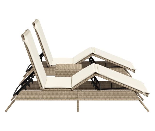 2 db bézs polyrattan napozóágy asztallal