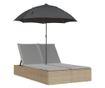bézs polyrattan dupla napozóágy párnákkal és napernyővel