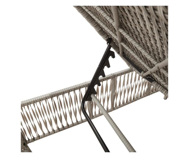 világosszürke polyrattan napozóágy párnával