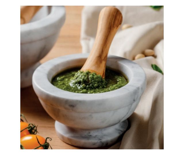 Бял мраморен хаван с дървено пестик от маслиново дърво, Tigullio, диаметър 18 см