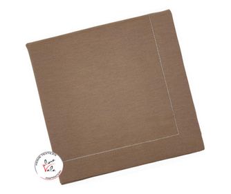 Хидрофобирана покривка Silver Mocha Mousse EloraVala с декорация в сребристо 120/160см