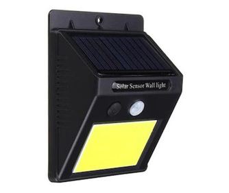 Lampa KlaussTech Led solara de perete 48 de leduri cu senzor de lumina si miscare