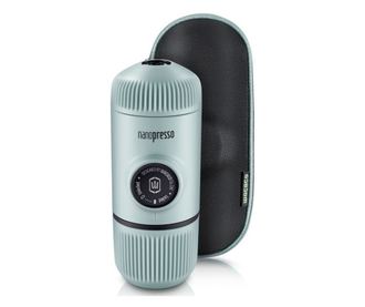 Espressor portabil Wacaco Nanopresso Arctic Blue, 18bar, 80 ml, Pentru cafea macinata, Nu este nevoie de incarcare si baterii, C