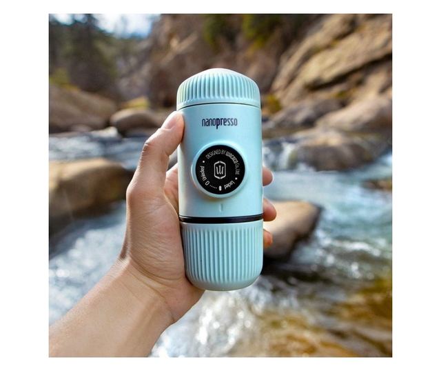 Espressor portabil Wacaco Nanopresso Arctic Blue, 18bar, 80 ml, Pentru cafea macinata, Nu este nevoie de incarcare si baterii, C
