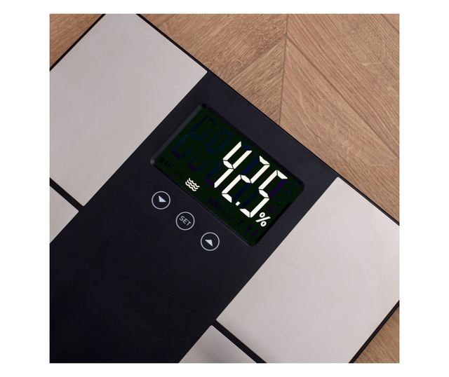 Кантар Adler AD 8165, До 225 кг, Памет за до 10 потребителя, LCD дисплей, 3 x AAA, Инокс/Черен