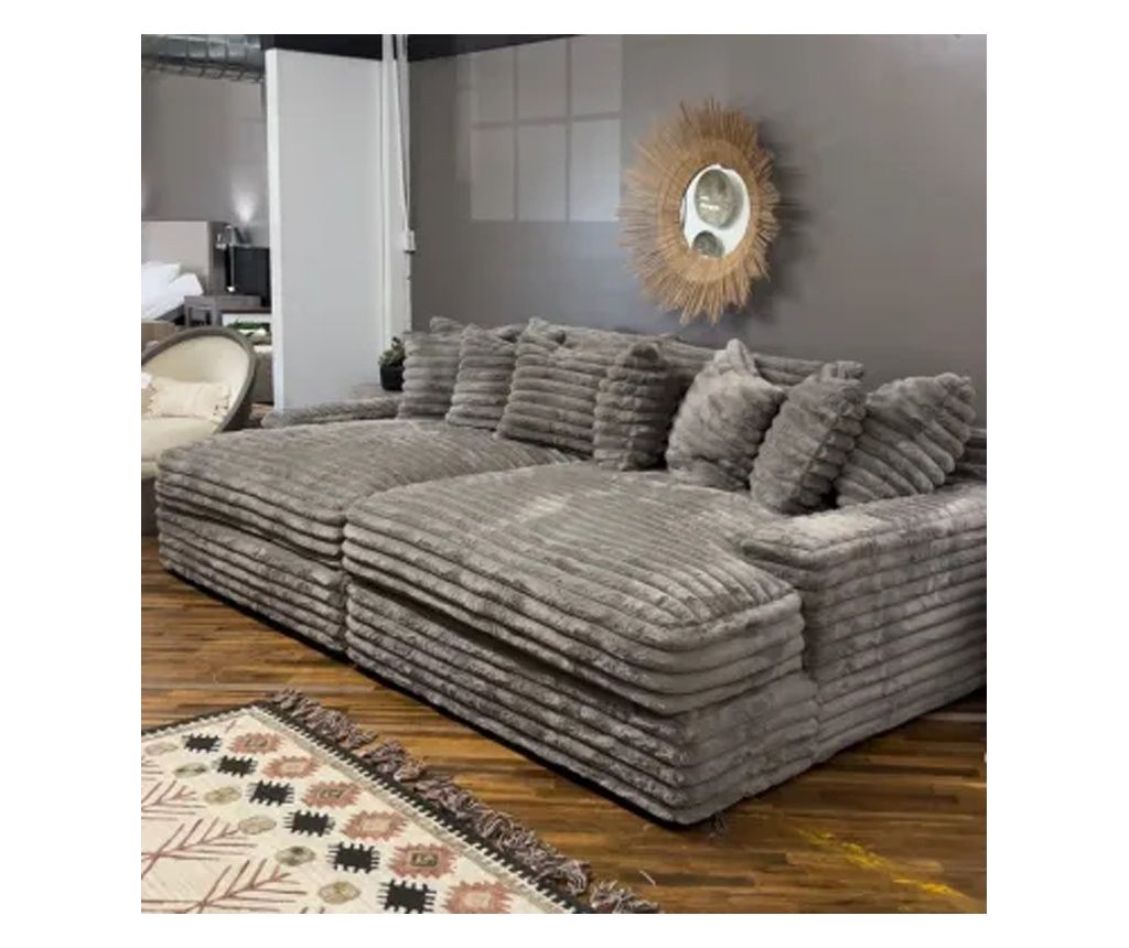 Fluffy Couch bed