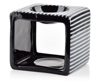 Arzător pentru uleiuri parfumate 9.5x7.5xh8.5cm