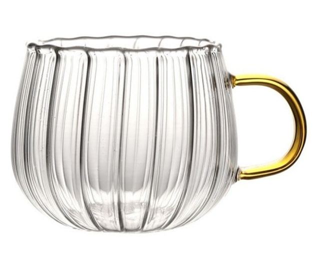 Sklenený hrnček s vlnitými stenami a zlatým uchom, 350 ml