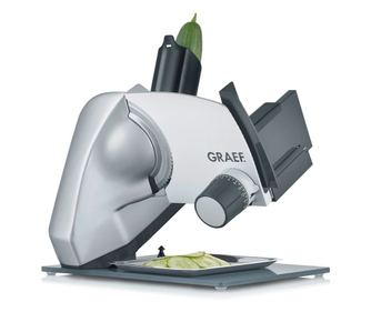 Наклонена електрическа резачка Graef, SKS522, назъбено острие Ø170 mm, регулируема дебелина 0-30 mm, продължителна/прекъсната ра