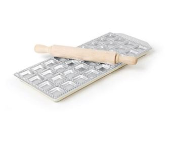 Kalup za raviole, aluminijski, 36 oblika, protuklizne gumene nogice, uključena drvena valjak, promjer 39 mm Hendi, 137x320x1