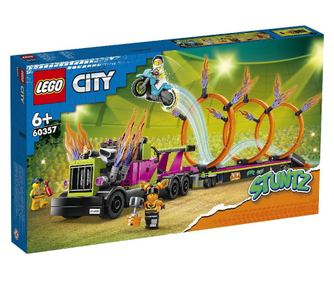 Φορτηγό LEGO CITY Stunt και Πρόκληση Κύκλων Φωτιάς 60357