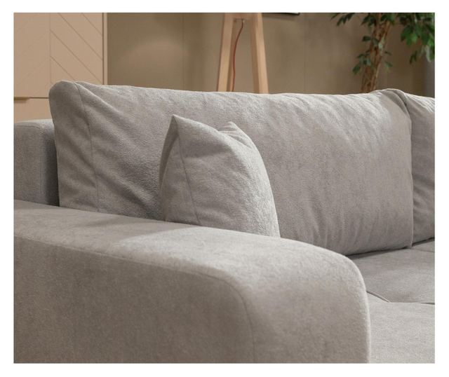 Larow Sofa