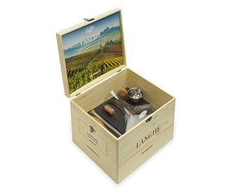 Legnoart boros dekanter ajándékkészlet, Langhe, 4 db, fúvott kristály dekanter, ólommentes, űrtartalom 2,5 L, tölgy prezentációs