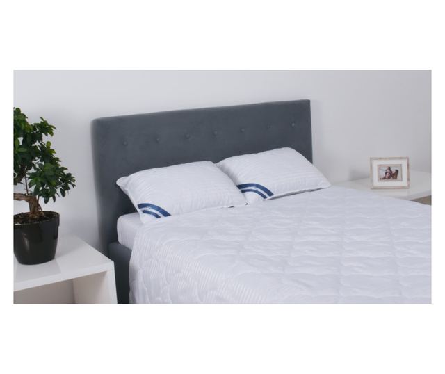 Олекотена завивка Pilota 200x220 см, микрофибър, райета, бяла, капитонирана, 200 г, лятна