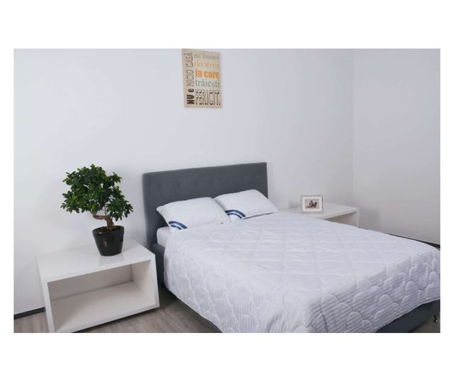 Олекотена завивка Pilota 200x220 см, микрофибър, райета, бяла, капитонирана, 200 г, лятна