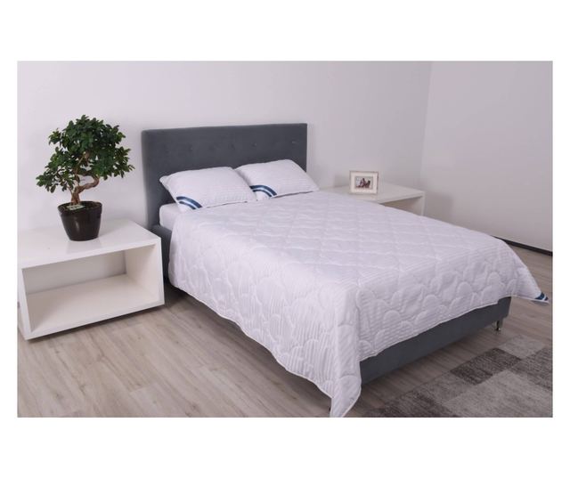 Олекотена завивка Pilota 200x220 см, микрофибър, райета, бяла, капитонирана, 200 г, лятна