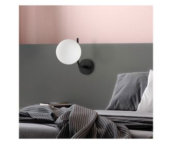 Zidna svjetiljka RYLIE