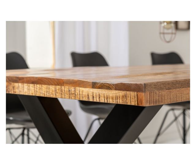 Blagovaonski stol, boja drva, crna