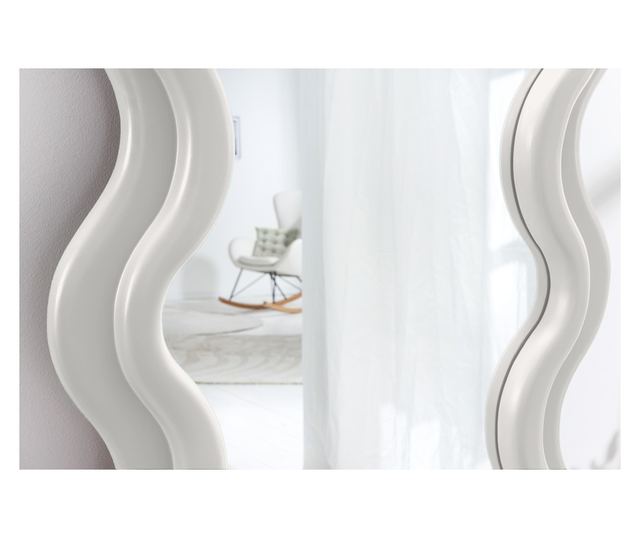 Oglindă de perete, Alb