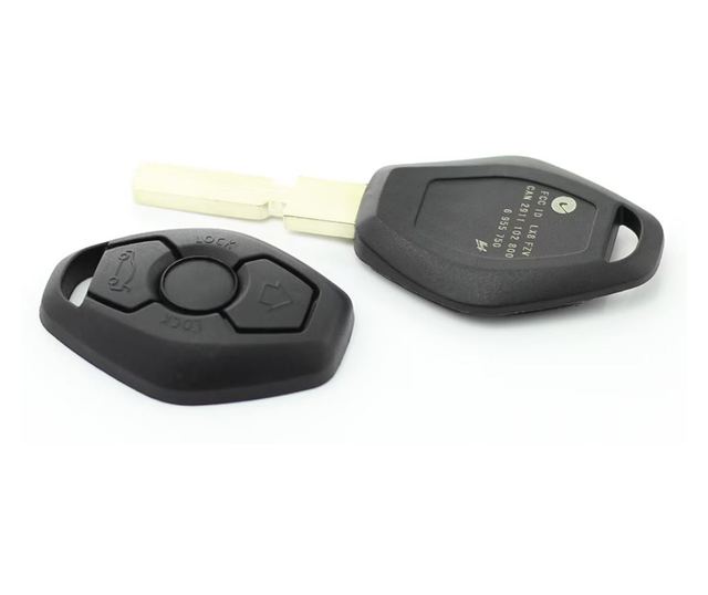 Techstar autókulcs-ház 3 gombbal és 4 pólusú pengével BMW-hez – kompatibilis az E46, E39, E60, X3, X5 modellekkel