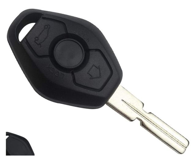 Techstar autókulcs-ház 3 gombbal és 4 pólusú pengével BMW-hez – kompatibilis az E46, E39, E60, X3, X5 modellekkel
