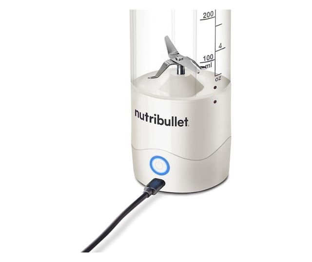 Nutribullet® Hordozható turmixgép 0C22300093, 475 ml űrtartalom, 15 használat egy töltéssel, USB-C, fehér