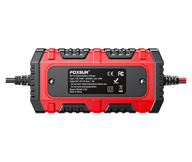 Foxsur Moto/Auto 6V-12V, 4Ah–30Ah, intelligens akkumulátortöltő-egyenirányító javítási móddal és automatikus érzékeléssel