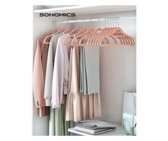 SONGMICS Set de 50 de umerase pentru haine, anti-alunecare cu catifea, bara de cravata si carlig pivotant, 43,5 cm, roz deschis