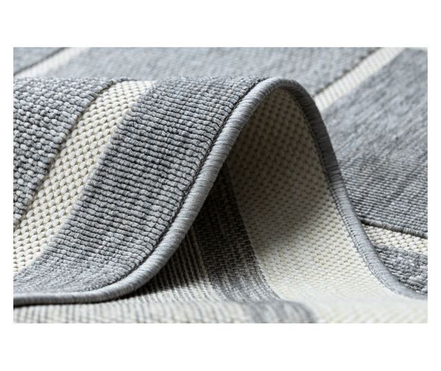 Сив правоъгълен килим с шарка 140x200 см