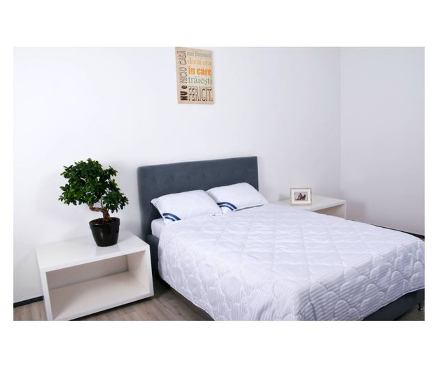 Олекотена завивка Pilota 200x220 см, микрофибър, райета, бяла, капитонирана, 200 г, лятна