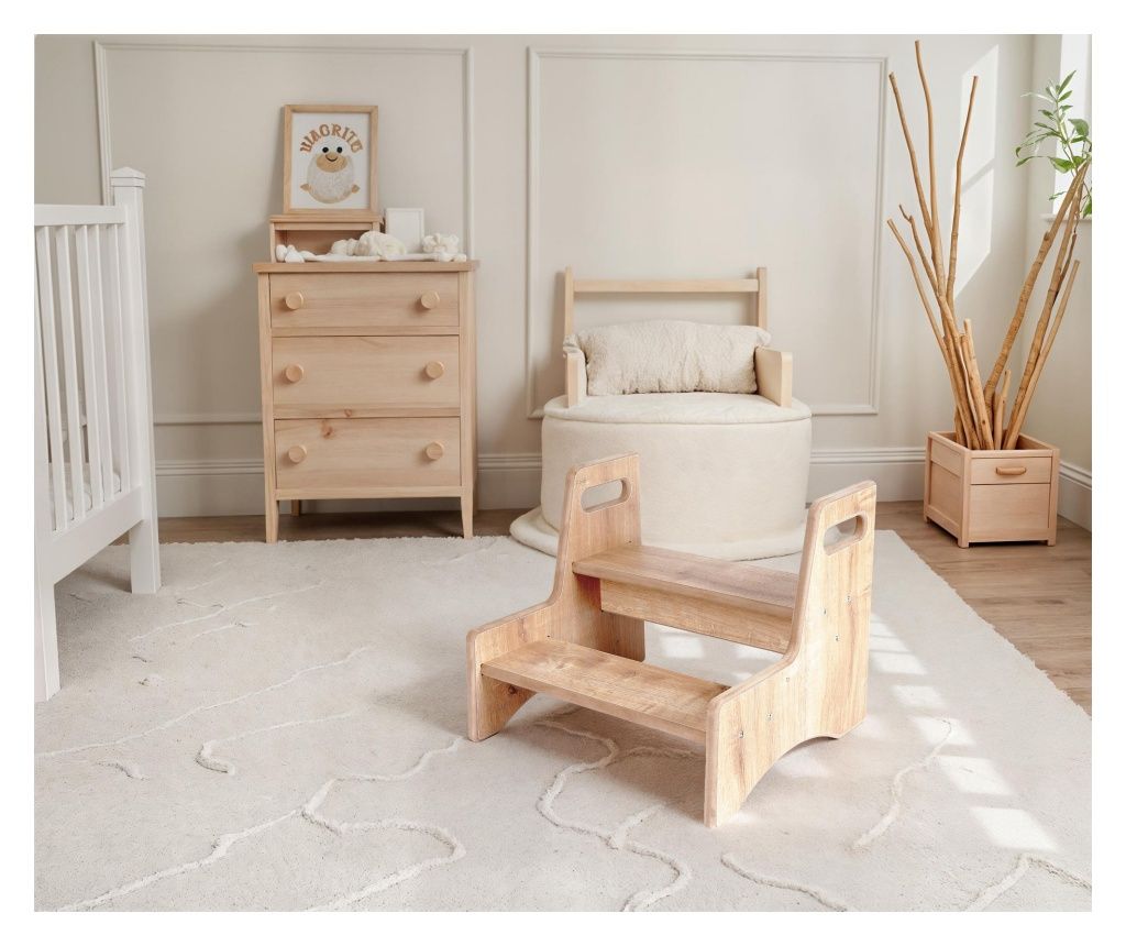 Copil Scaun Pas 218, Stejar