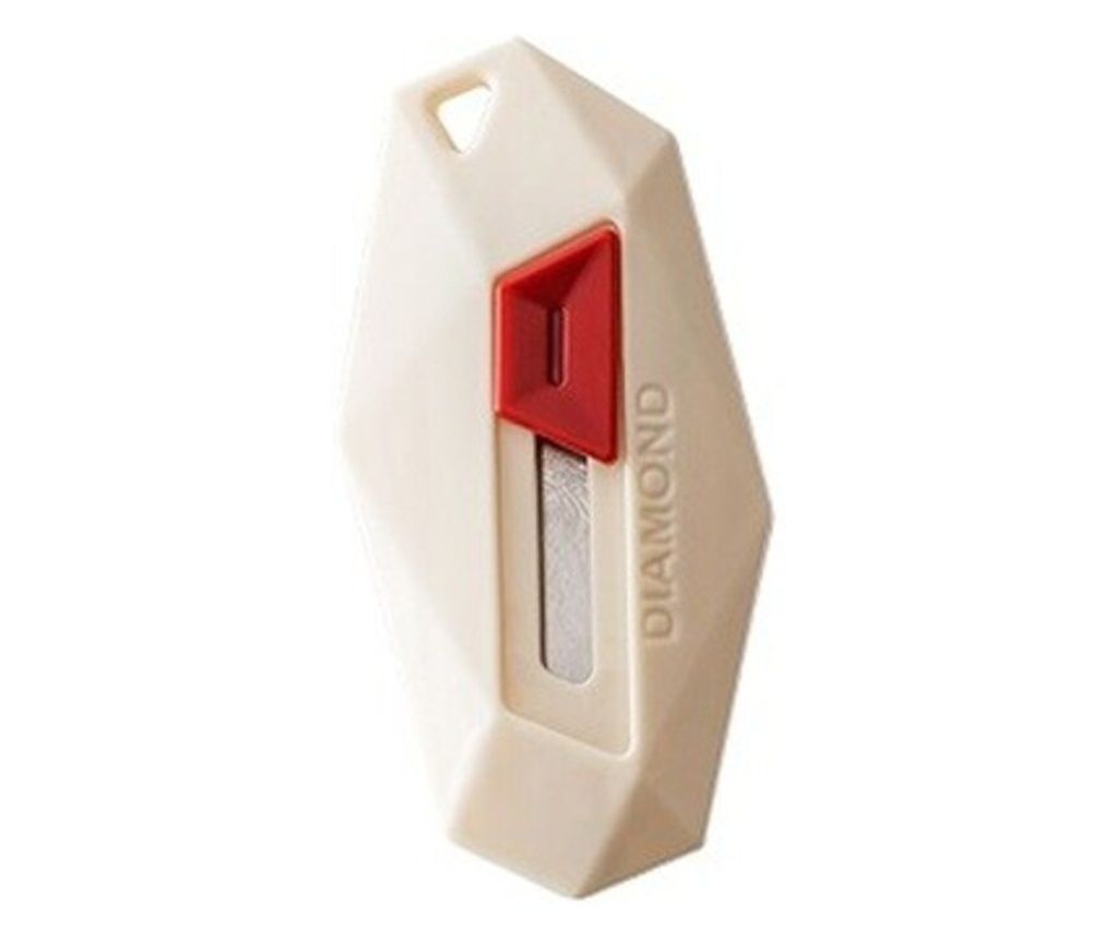 Box Cutter s kľúčenkou, krémová