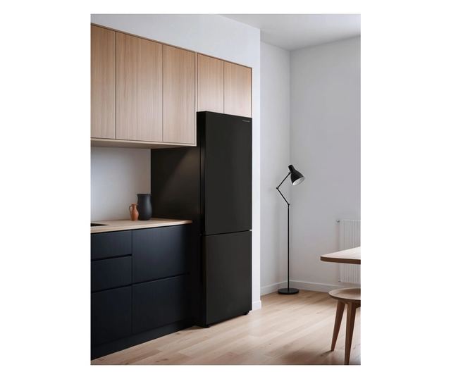 CREATE Studio No Frost Hűtőszekrény, 231L, Fekete