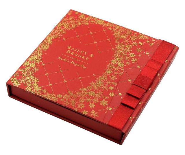 Bailey & Brook Метална украса, Дядо Коледа с вълшебния коледен ключ, Елегантна подаръчна кутия