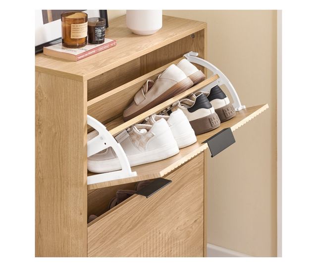 SoBuy vékony cipőszekrény összecsukható ajtókkal, 8 pár cipő tárolásra