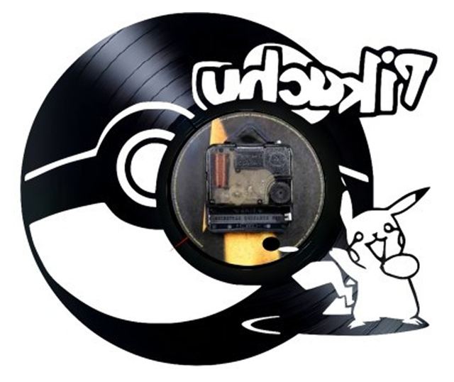 PIKACHU- ceas de perete