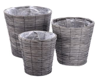 Комплект от 3 сиви дървени саксии