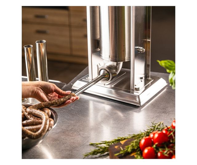 Klausberg KB 7930 Kolbásztöltő, 5kg, Manuális, 4 Rozsdamentes Acél Tölcsér, Légtelenítő Szelep, Kivehető Henger