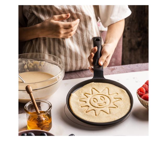 Klausberg KB 7972 Palacsintasütő, 18 cm, Napdombornyomott Alj, Tapadásmentes Bevonat, PFOA-mentes, Indukciós, Fekete