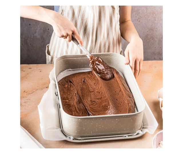 Kinghoff KH 1978 Lehajtható aljú sütőforma, 39x29x7,5 cm, Márvány felület, Bézs