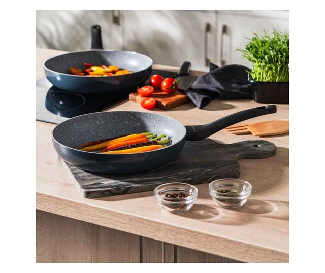 Luigi Ferrero Prima FR-3234 serpenyő, 32x6 cm, tapadásmentes bevonat, indukciós, sötétkék