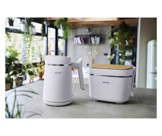 Elektromos vízforraló Philips HD9365/10 Conscious Collection, 2200 W, 1,7 l, Automatikus kikapcsolás, Vízkőszűrő, Matt fehér