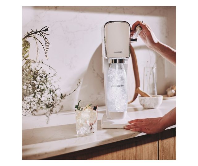 SodaStream ART szénsavasvíz-készítő, 1L, manuális szénsavasítás, 2 fokozat, BPA-mentes, fehér/ezüst