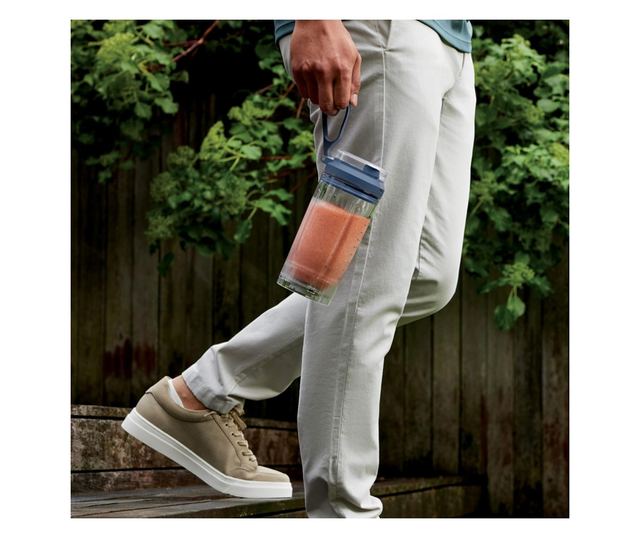 Hordozható turmixgép Ninja Blast Max BC251EUNV, 14,4 W, 11,1 V, 570 ml, 19000 fordulat/perc, Jégzúzás, Akár 25 ciklus, BPA-mente