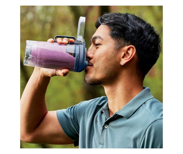 Hordozható turmixgép Ninja Blast Max BC251EUNV, 14,4 W, 11,1 V, 570 ml, 19000 fordulat/perc, Jégzúzás, Akár 25 ciklus, BPA-mente