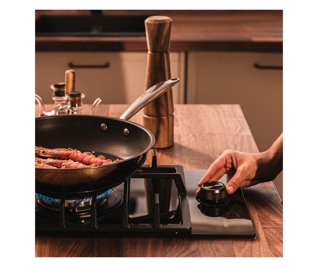 Cecotec beépíthető gázfőzőlap, Bolero Squad G, 29 cm, 1 WOK égő 3.5 kW, öntöttvas rács, forgókapcsolók elektromos gyújtással, bi
