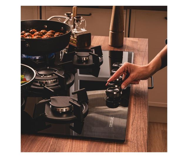 Cecotec Bolero Squad G beépíthető gázfőzőlap, 5 égős, 3.5 kW WOK égő, 75 cm, fekete