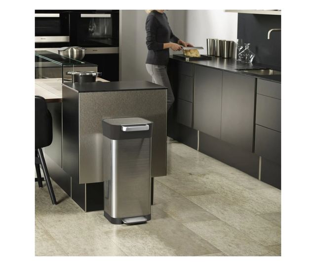 Pedálos szemetes, Joseph Joseph, Titan Slim, 20 liter, 1 rekesz, rozsdamentes acél
